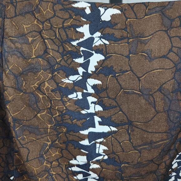 City Chic Refinity Mini Skirt Boab Print Brown Limited Edition Size 14 New - Picture 6 of 10